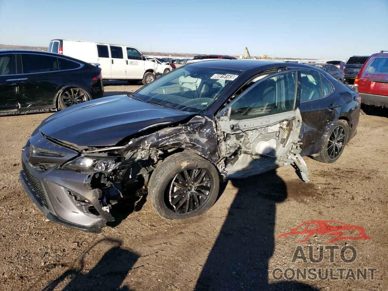 TOYOTA CAMRY 2023 - 4T1G11AK8PU741352