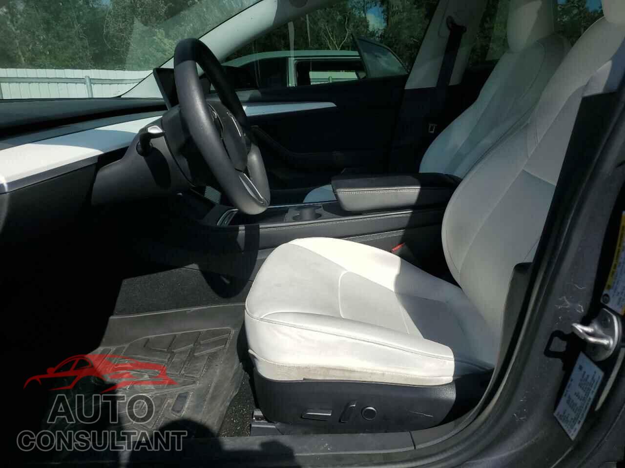 TESLA MODEL 3 2021 - 5YJ3E1EA6MF087836