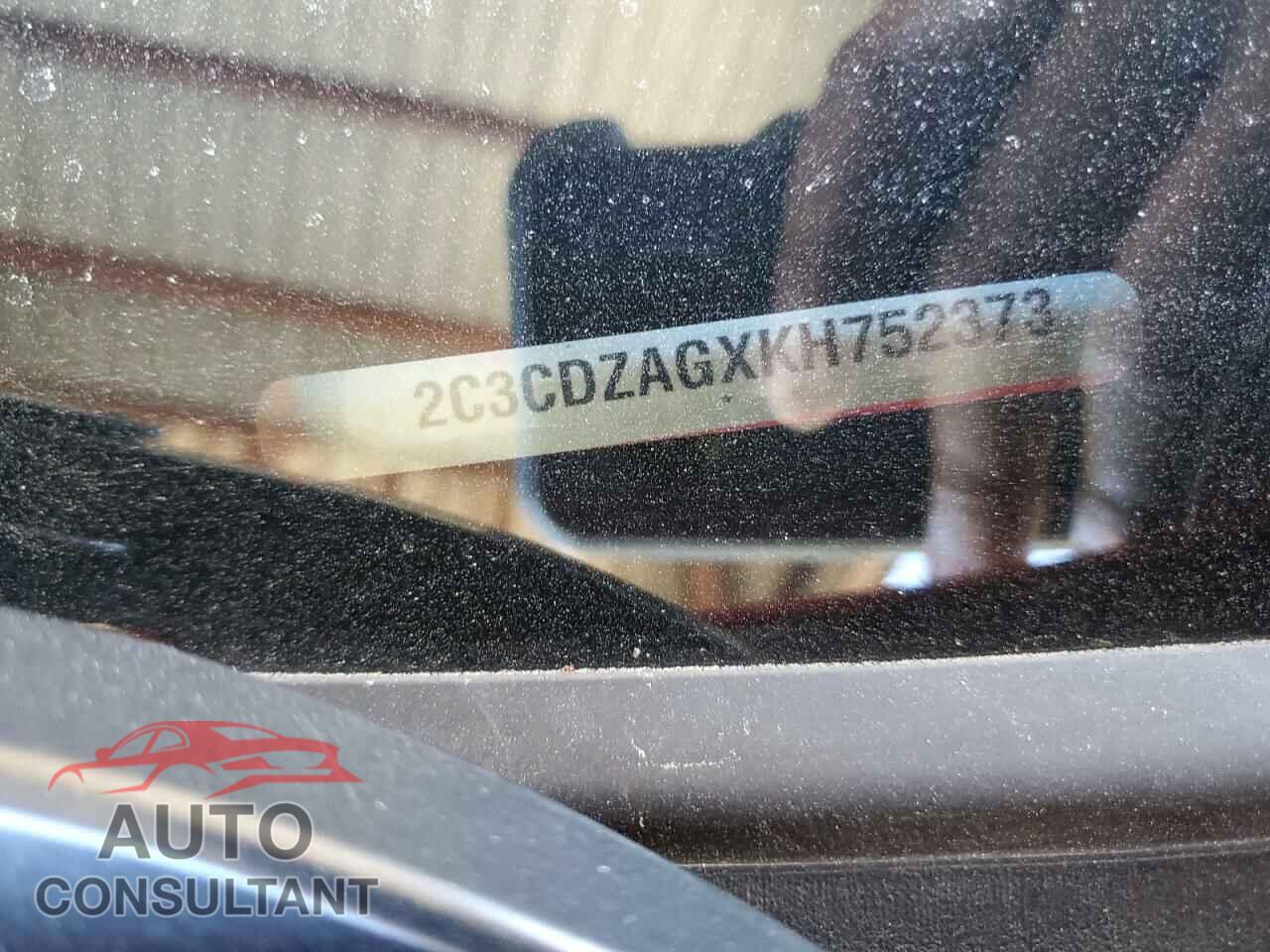 DODGE CHALLENGER 2019 - 2C3CDZAGXKH752373