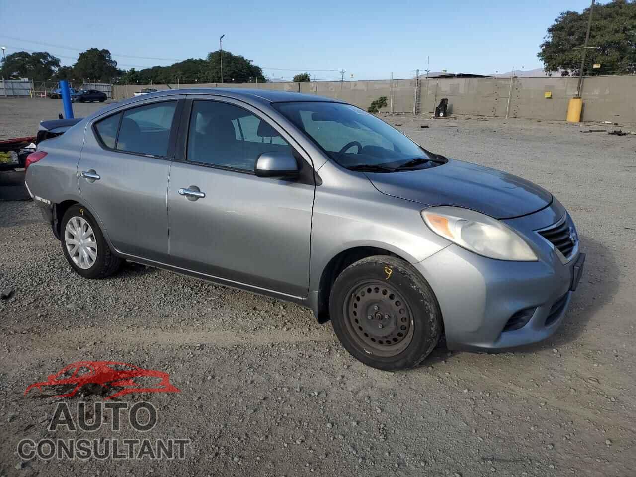 NISSAN VERSA 2014 - 3N1CN7APXEL831747