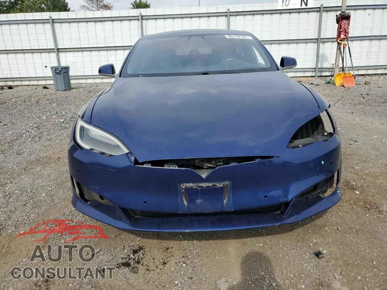 TESLA MODEL S 2017 - 5YJSA1E15HF176178