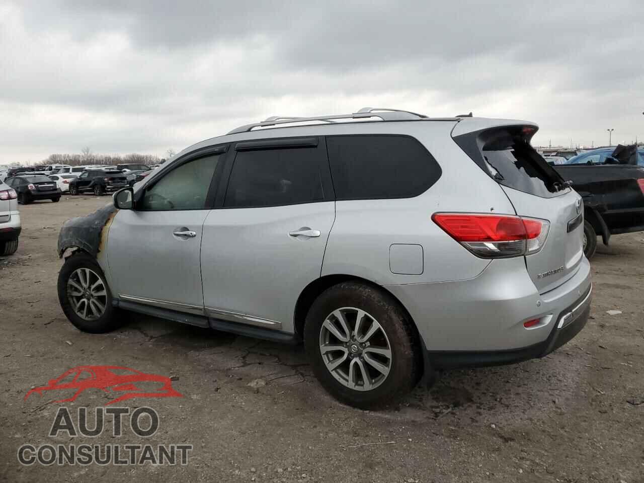 NISSAN PATHFINDER 2013 - 5N1AR2MM0DC604604