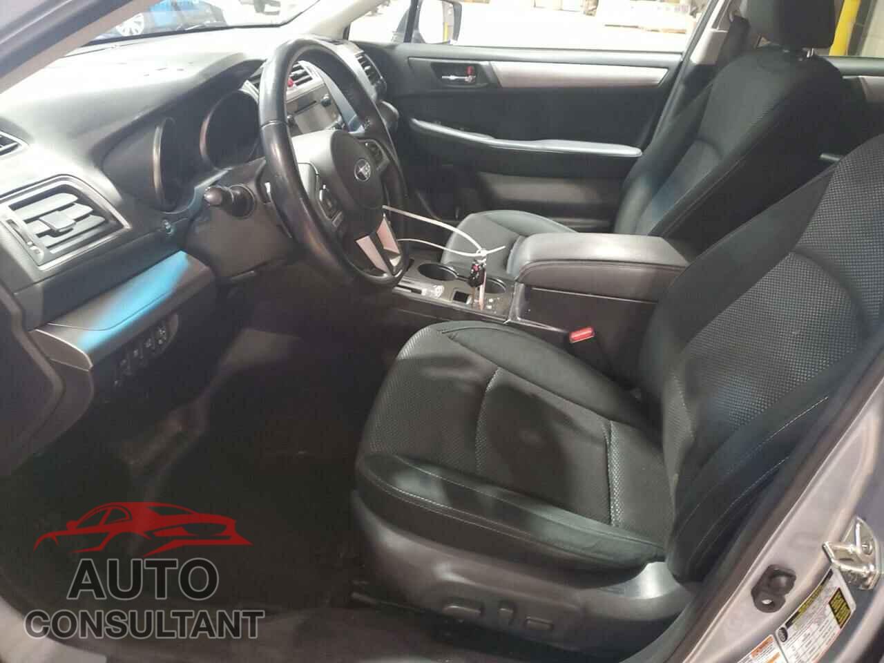 SUBARU OUTBACK 2017 - 4S4BSAFC0H3256008