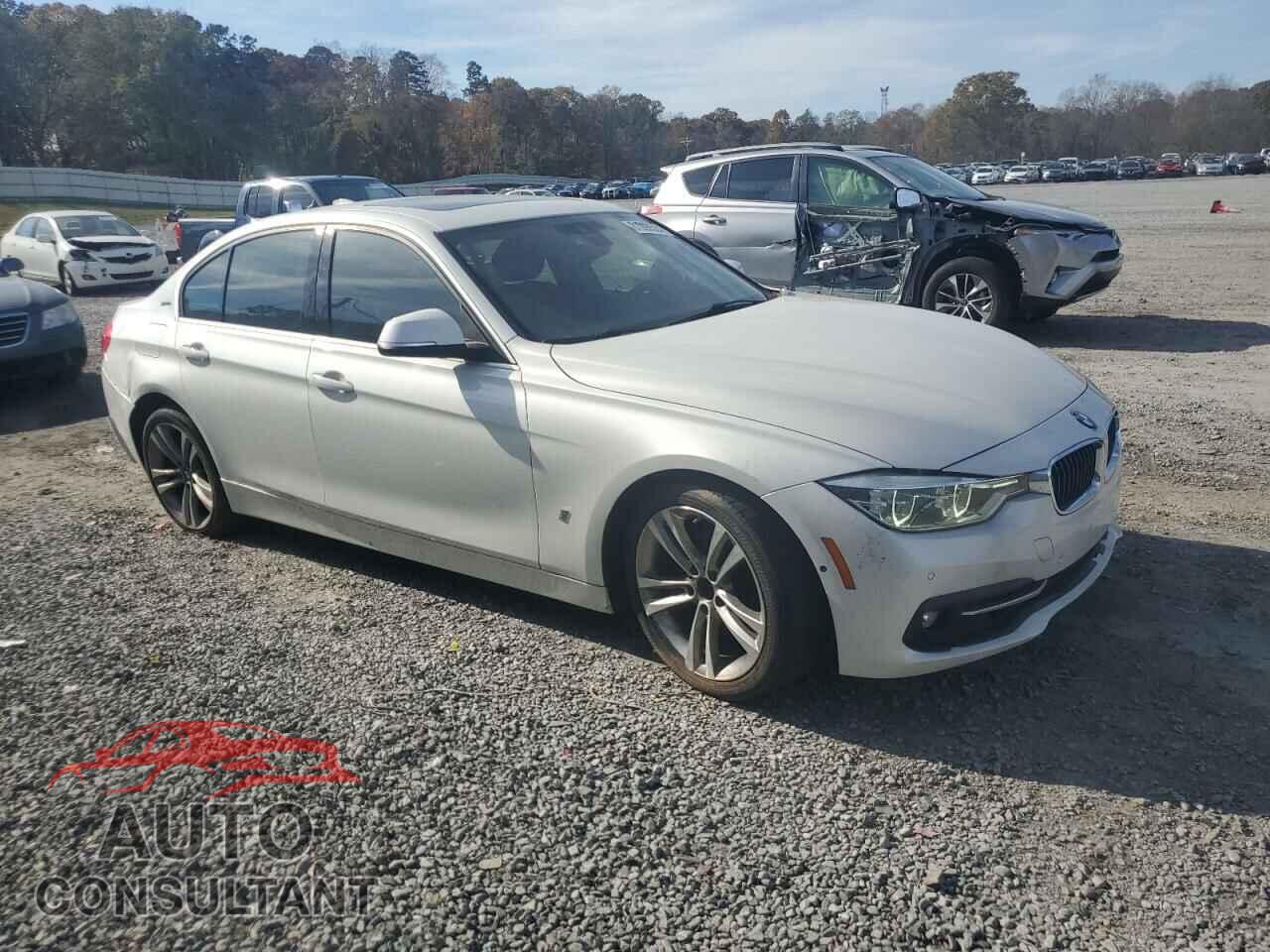 BMW 3 SERIES 2017 - WBA8E1C52HK479844