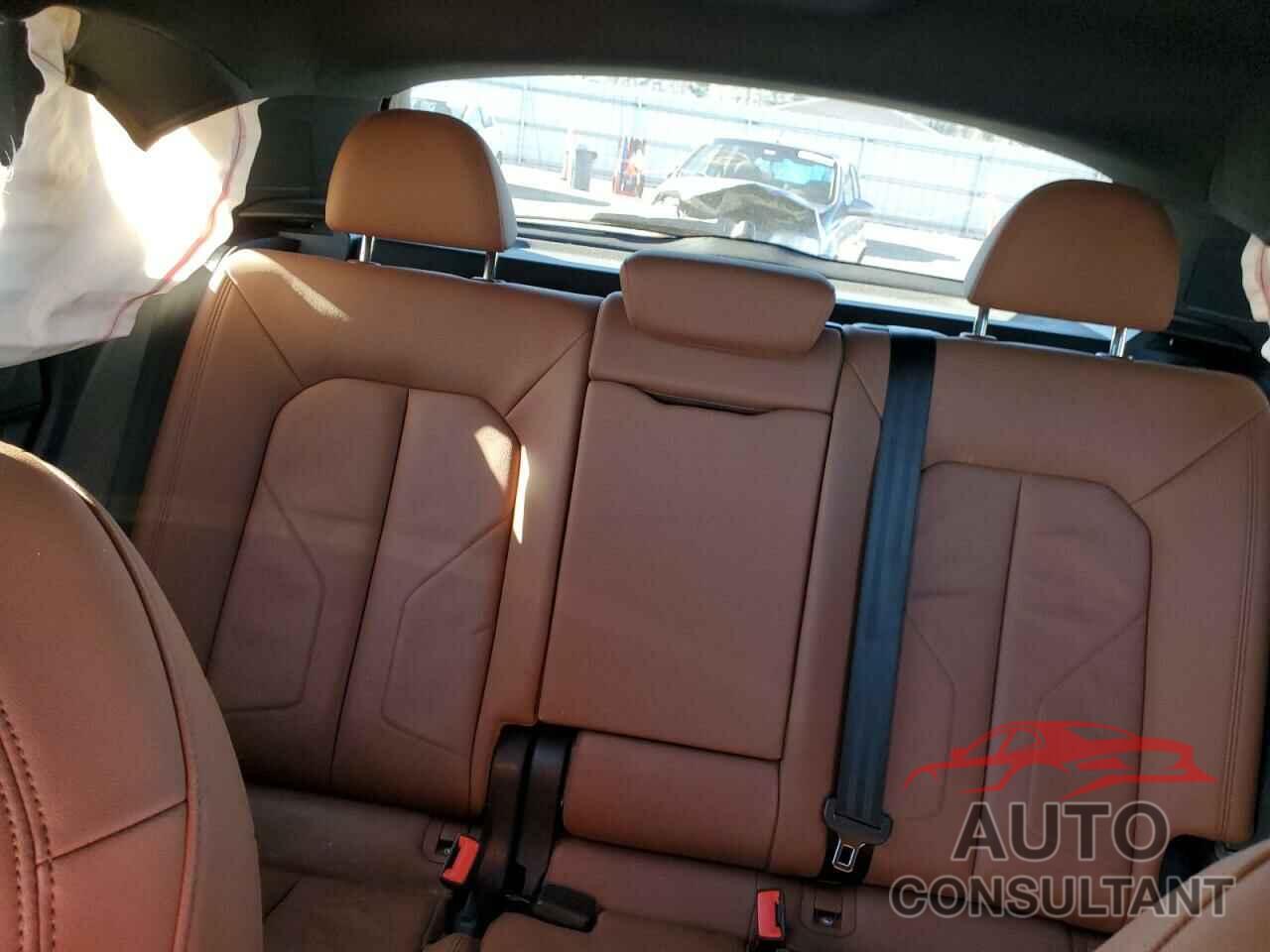 AUDI Q3 2020 - WA1AECF39L1045150