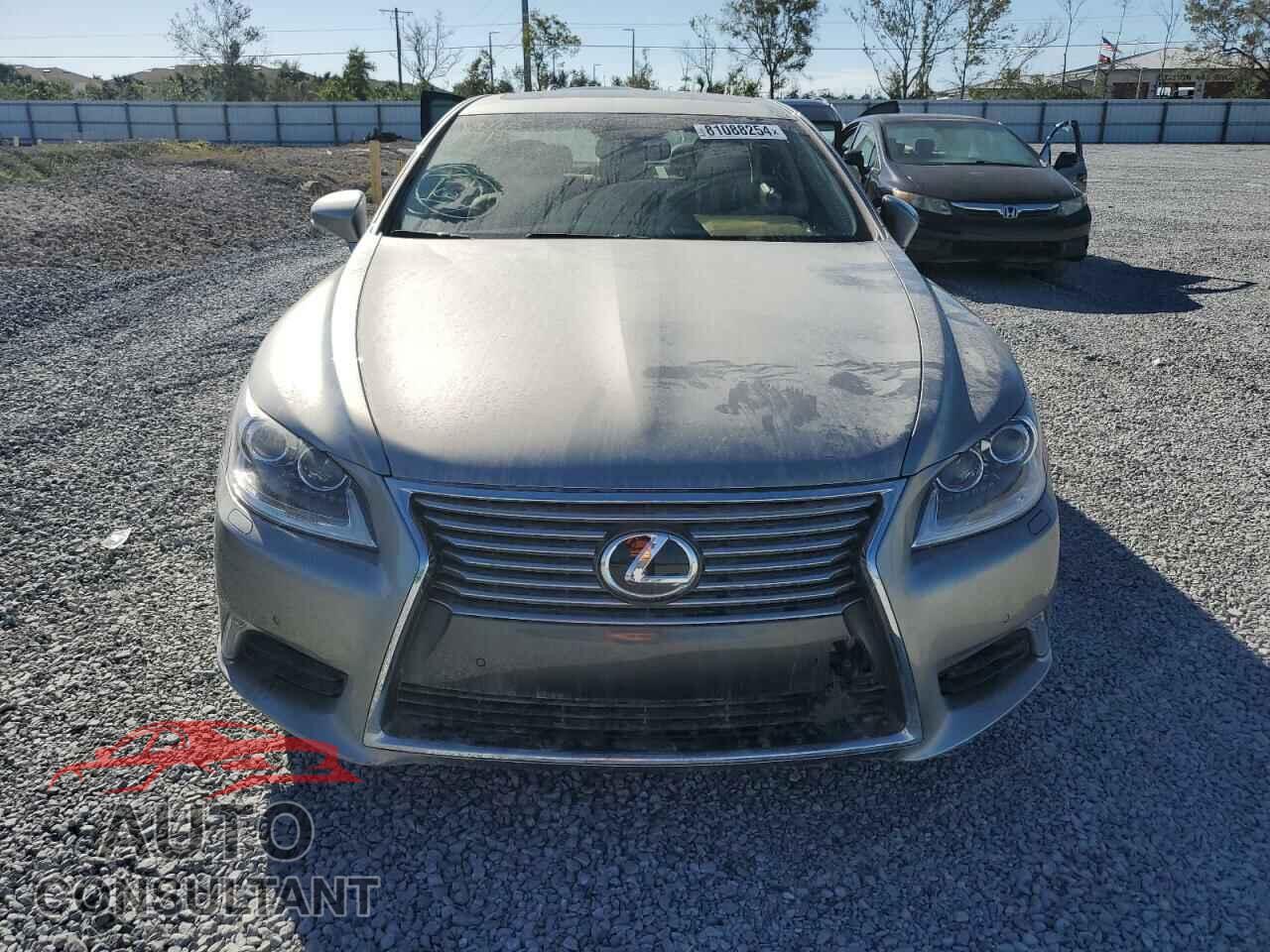 LEXUS LS460 2016 - JTHBL5EF2G5140511