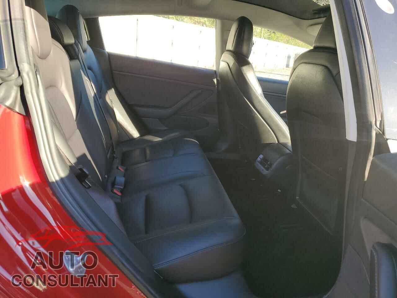 TESLA MODEL 3 2018 - 5YJ3E1EB4JF065435