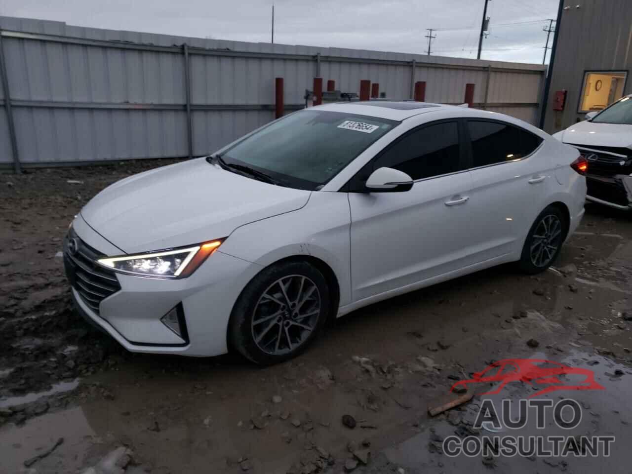 HYUNDAI ELANTRA 2020 - 5NPD84LF3LH632323