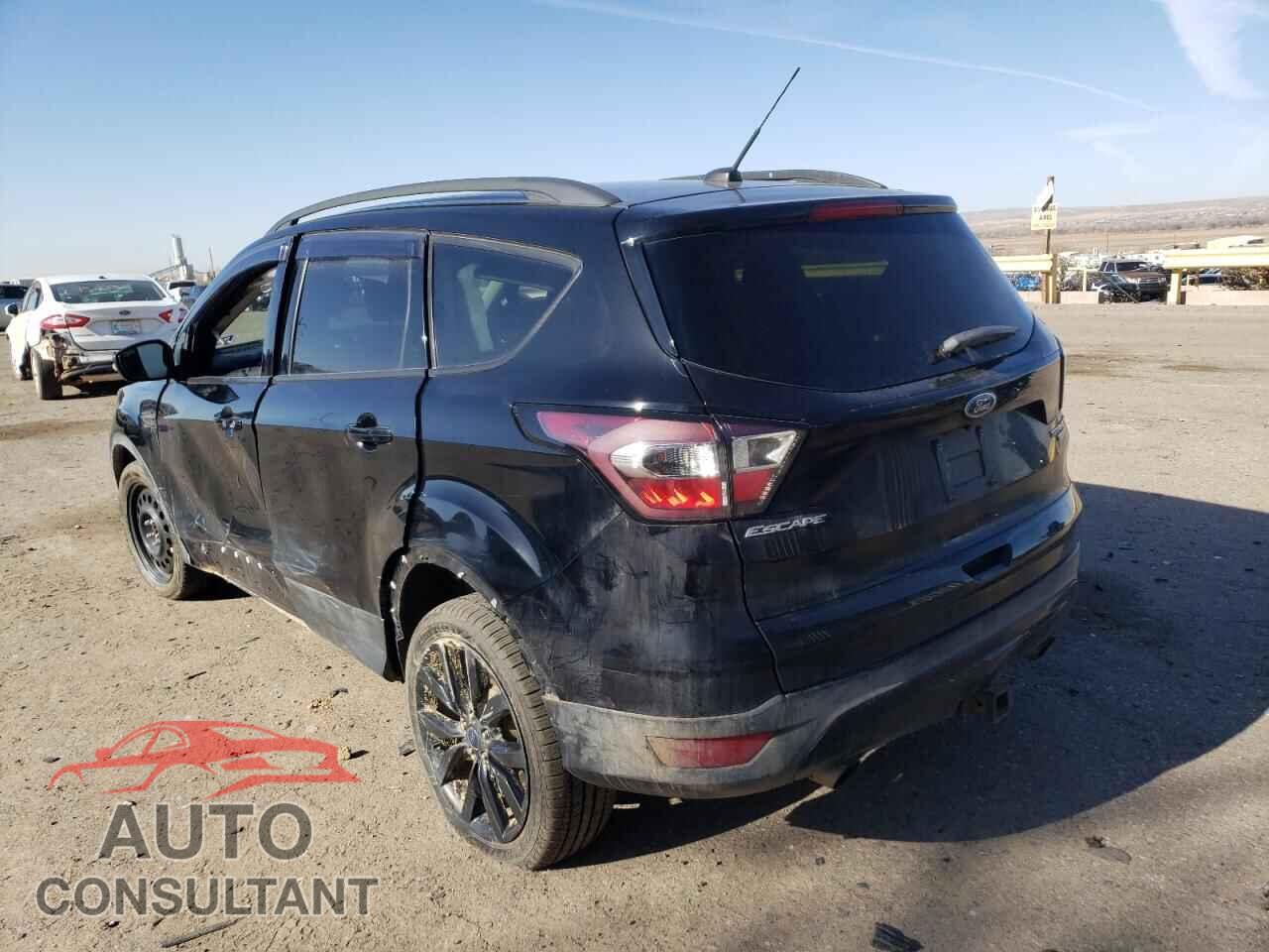 FORD ESCAPE 2017 - 1FMCU9J93HUB62515
