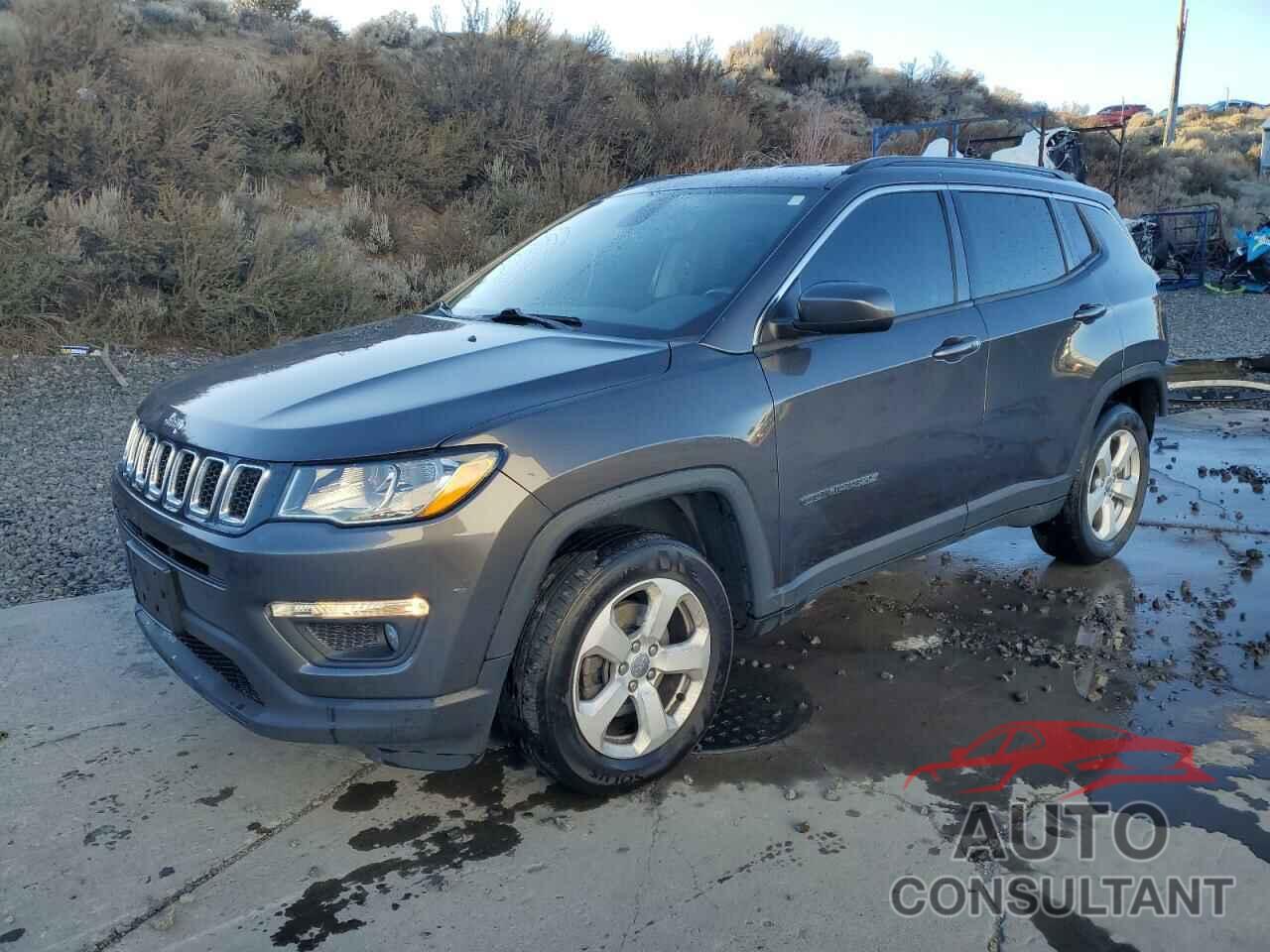 JEEP COMPASS 2018 - 3C4NJDBB8JT501389