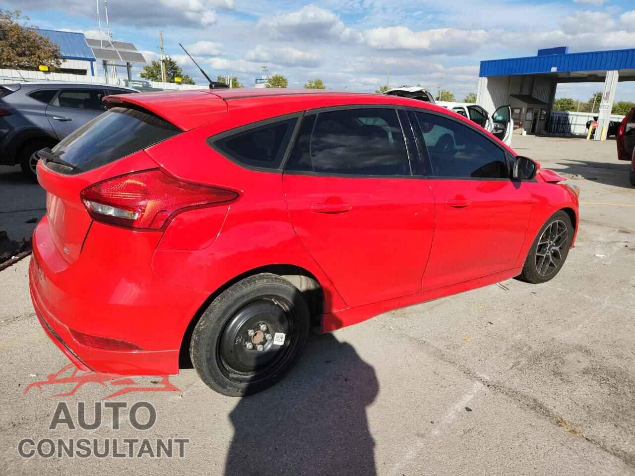 FORD FOCUS 2016 - 1FADP3K27GL211112