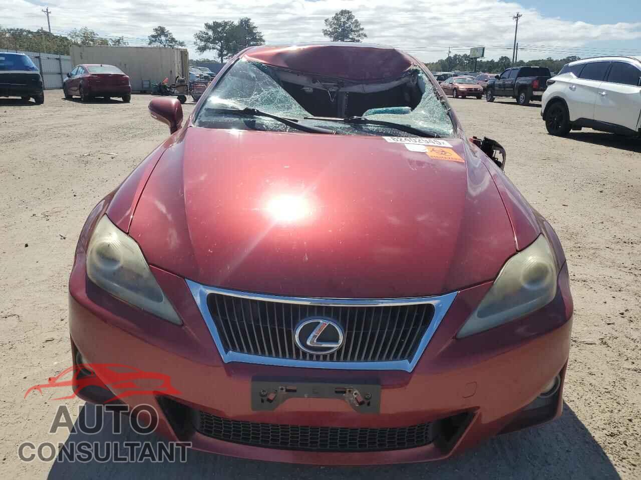LEXUS IS 2013 - JTHCF5C29D5062557
