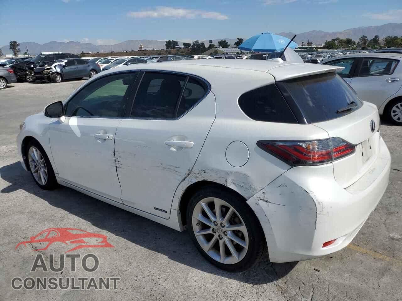 LEXUS CT 200 2012 - JTHKD5BHXC2074319