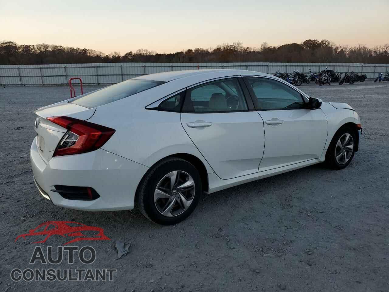 HONDA CIVIC 2019 - 2HGFC2F63KH509556