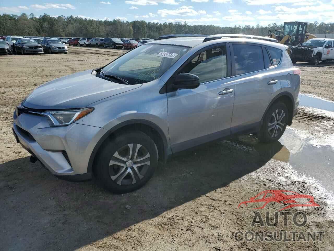 TOYOTA RAV4 2018 - JTMBFREV3JJ215979