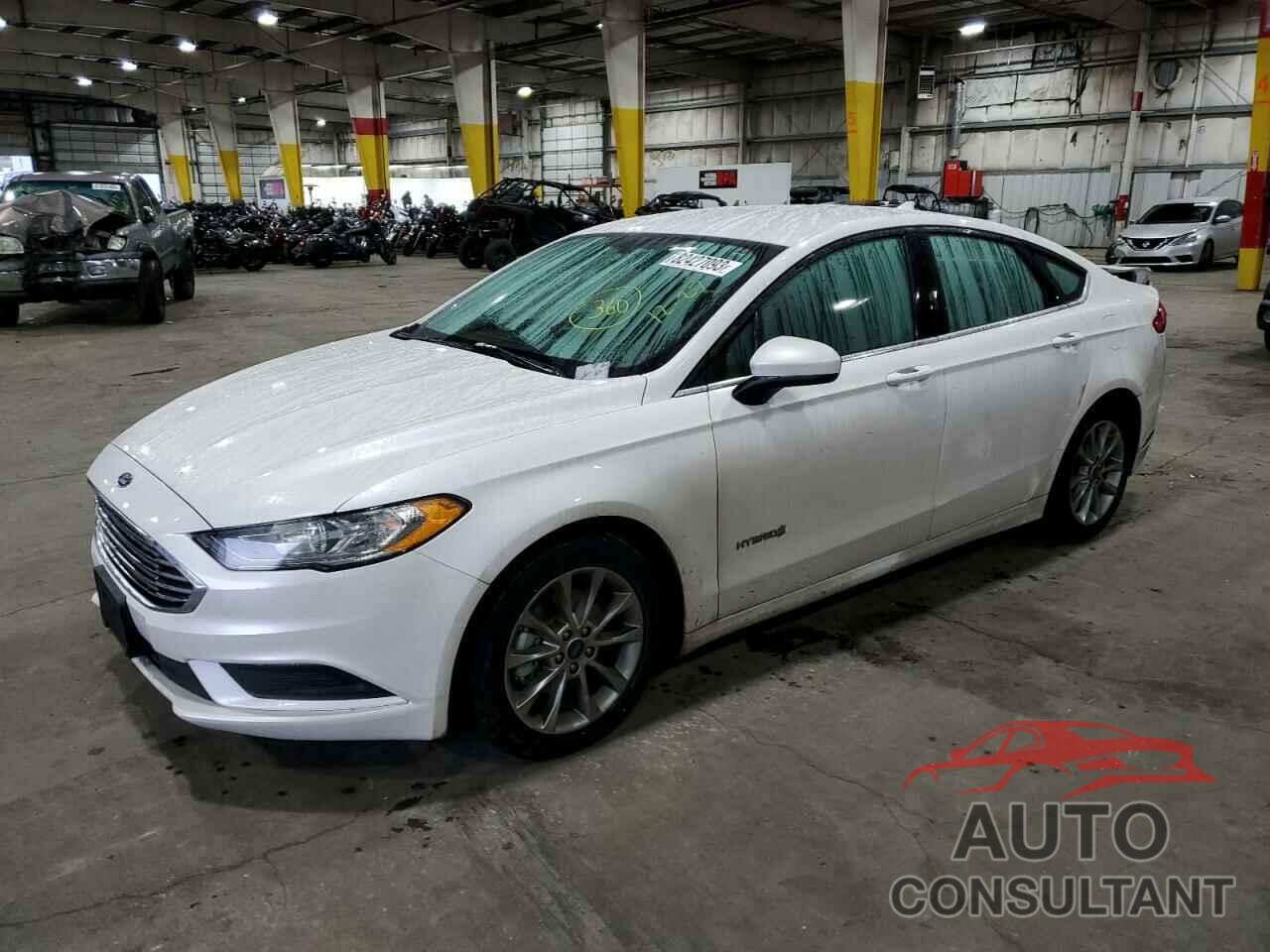 FORD FUSION 2017 - 3FA6P0LU5HR149669