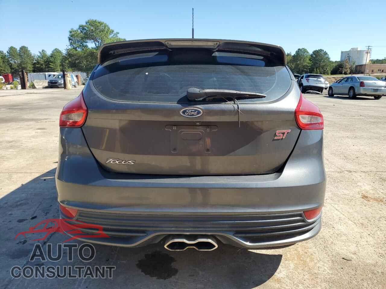 FORD FOCUS 2016 - 1FADP3L93GL209255