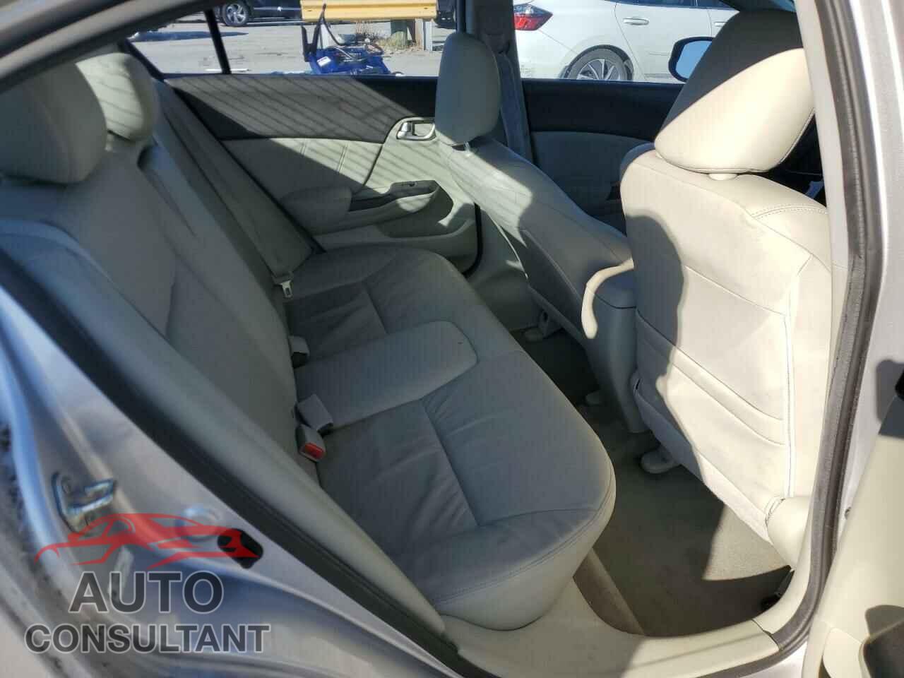 HONDA CIVIC 2012 - 2HGFB2F92CH566488