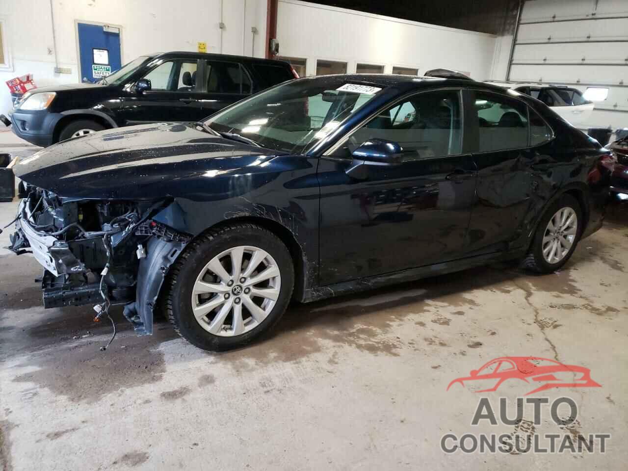 TOYOTA CAMRY 2018 - 4T1B11HK3JU656619
