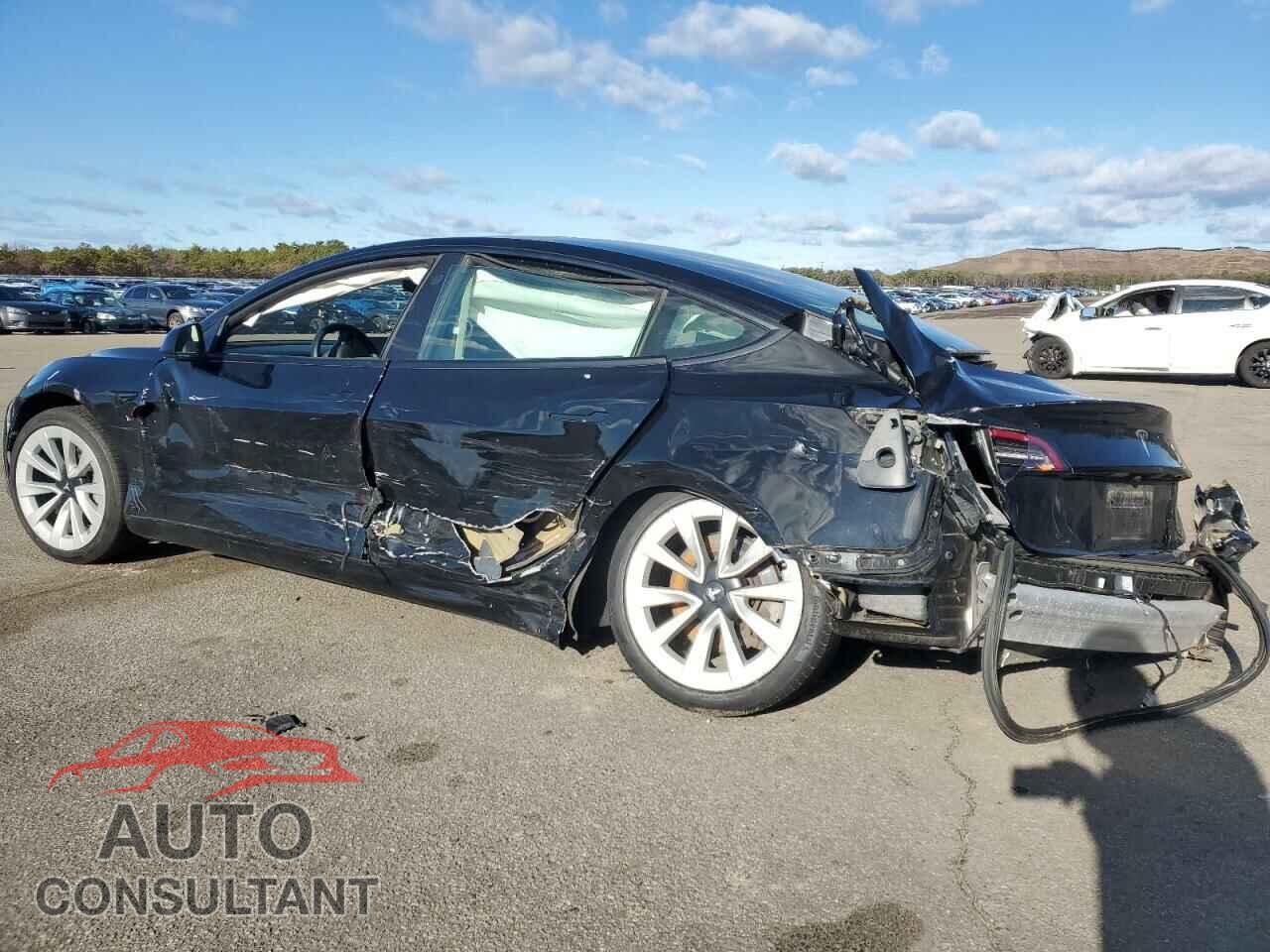 TESLA MODEL 3 2021 - 5YJ3E1EB0MF961915