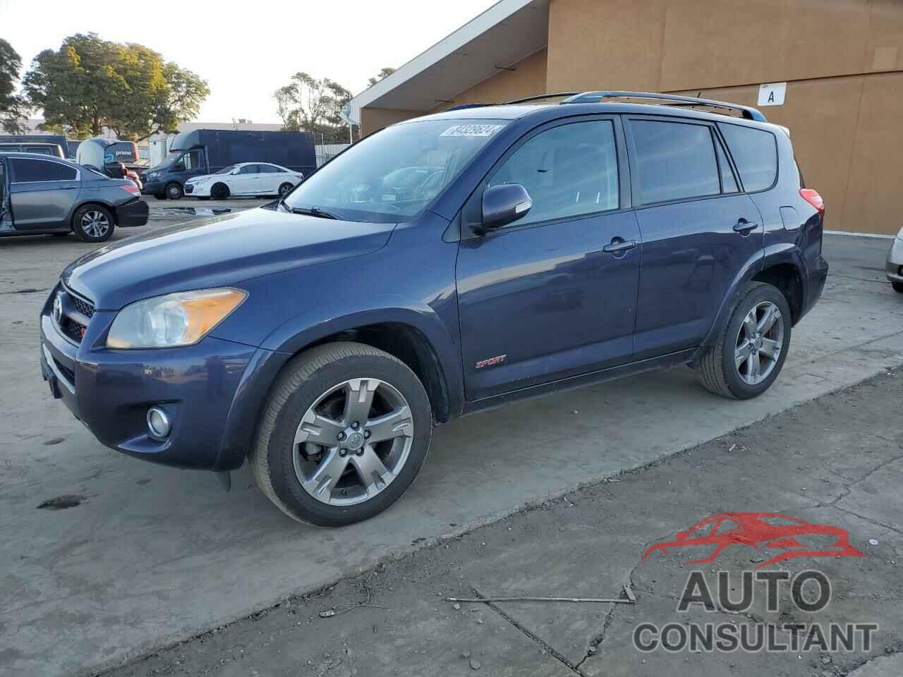 TOYOTA RAV4 2009 - JTMBK32V995081089