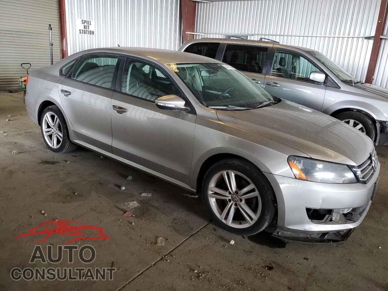 VOLKSWAGEN PASSAT 2012 - 1VWAP7A36CC035367
