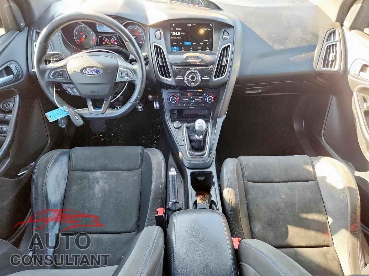FORD FOCUS 2017 - WF0DP3TH1H4120147