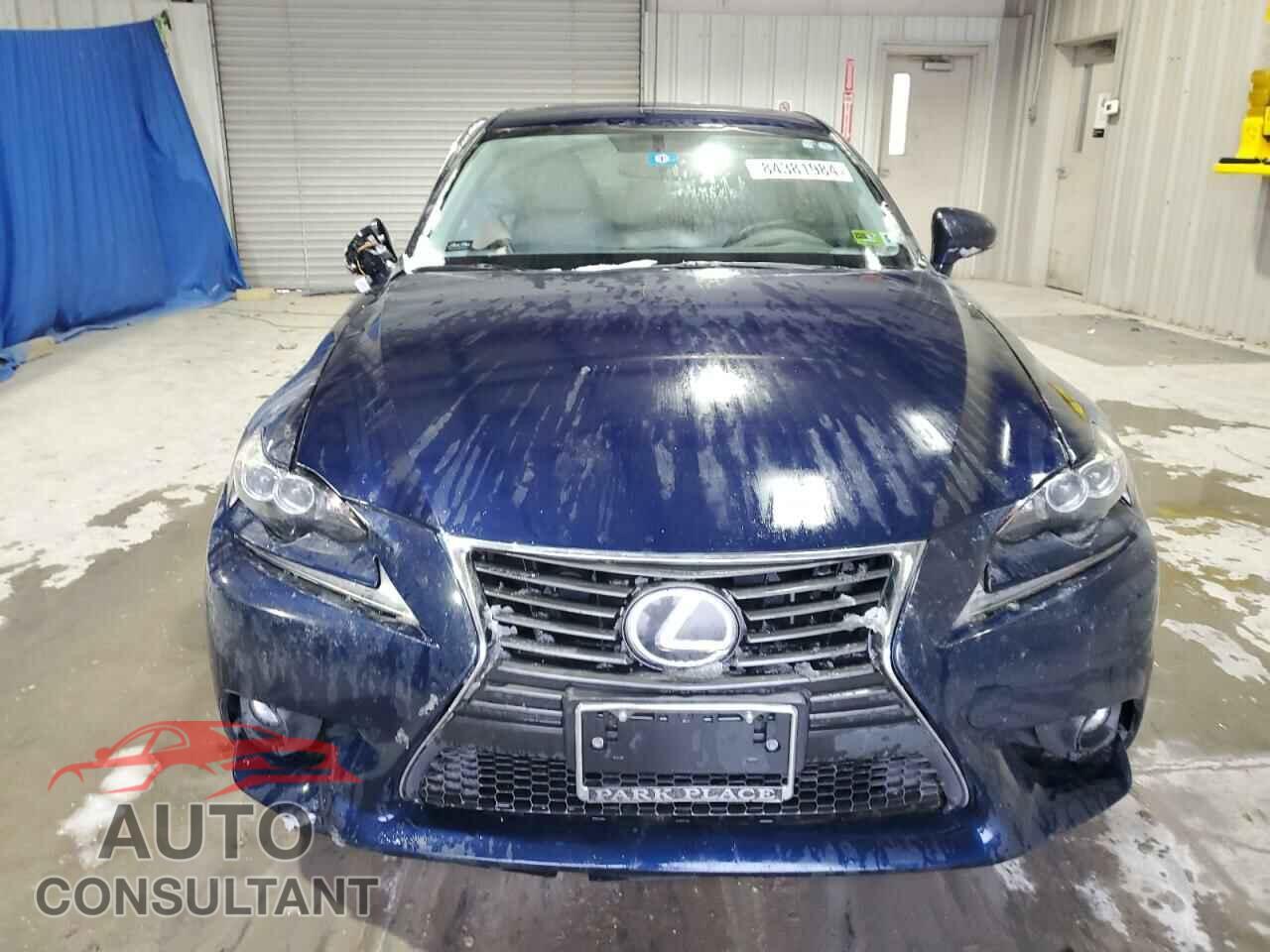 LEXUS IS 2015 - JTHBF1D22F5061627