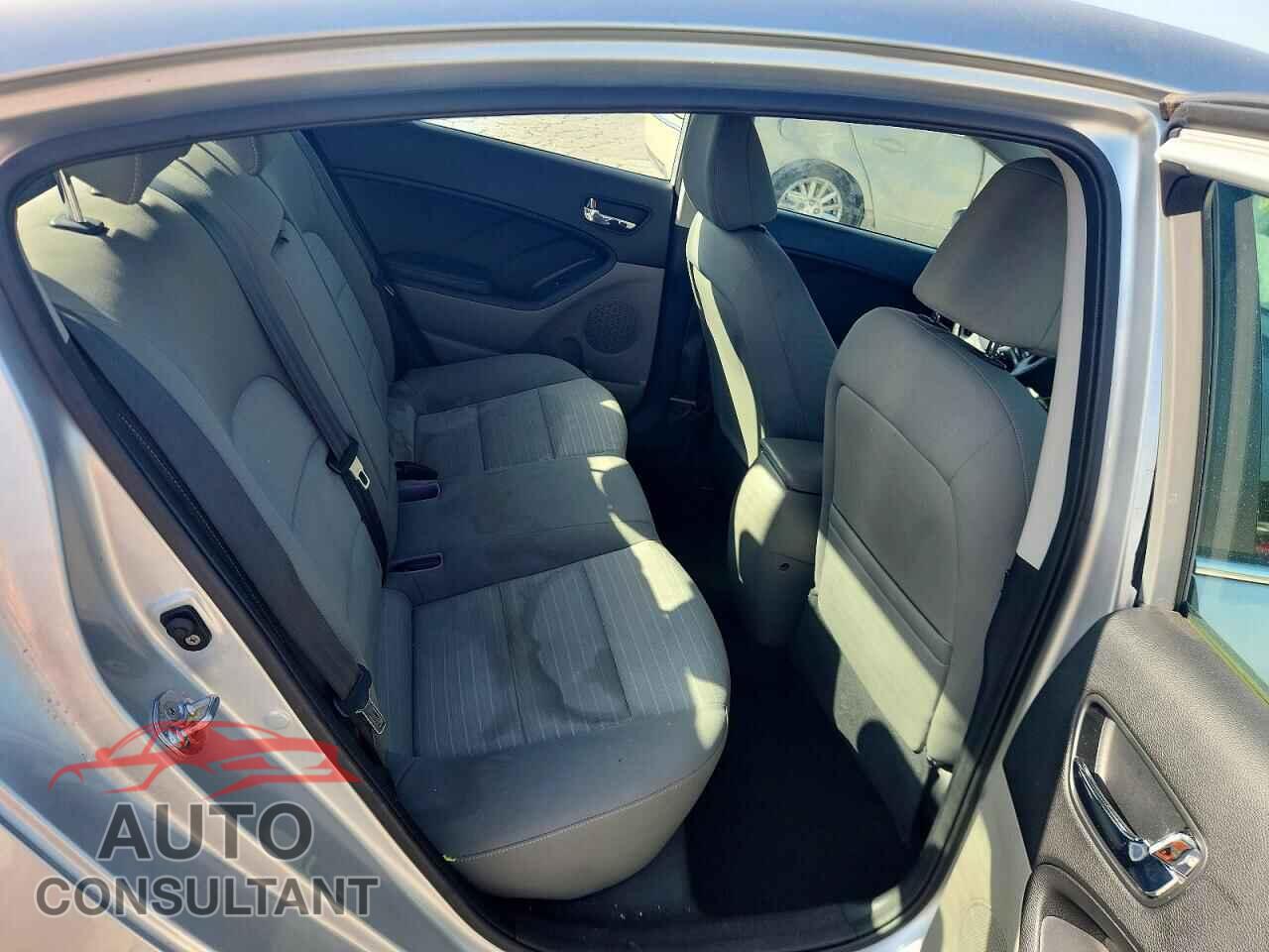KIA FORTE 2014 - KNAFX4A80E5114301