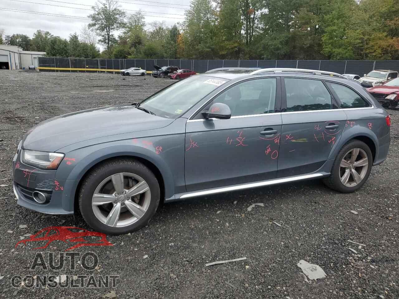 AUDI A4 2013 - WA1UFAFL4DA043869