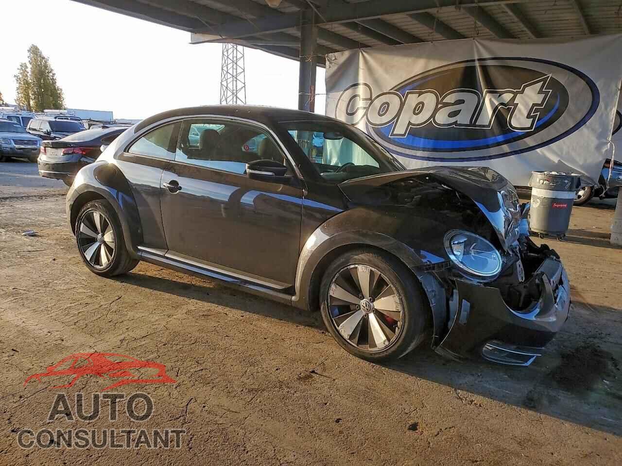 VOLKSWAGEN BEETLE 2012 - 3VWVA7AT3CM656521