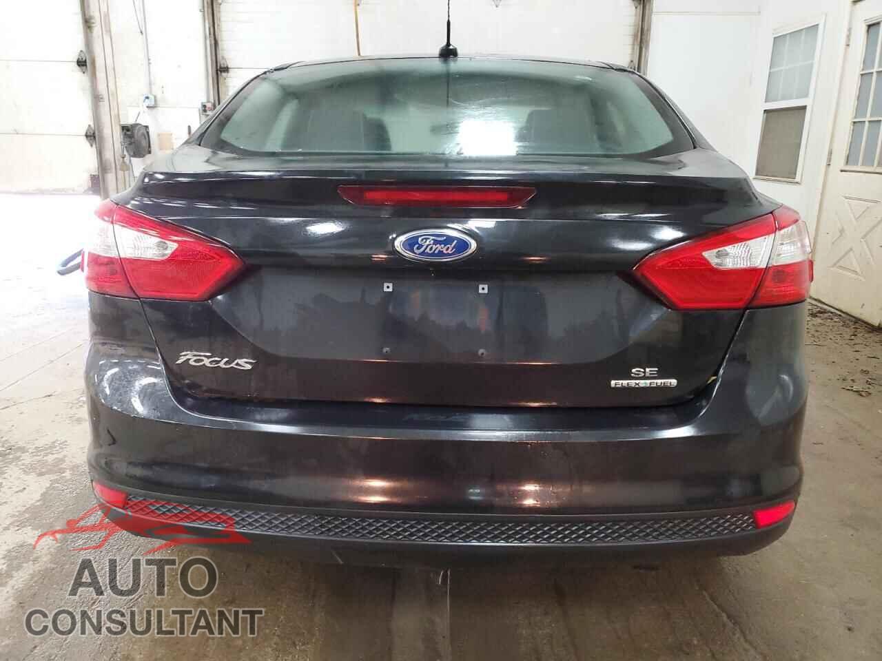 FORD FOCUS 2014 - 1FADP3F20EL129343