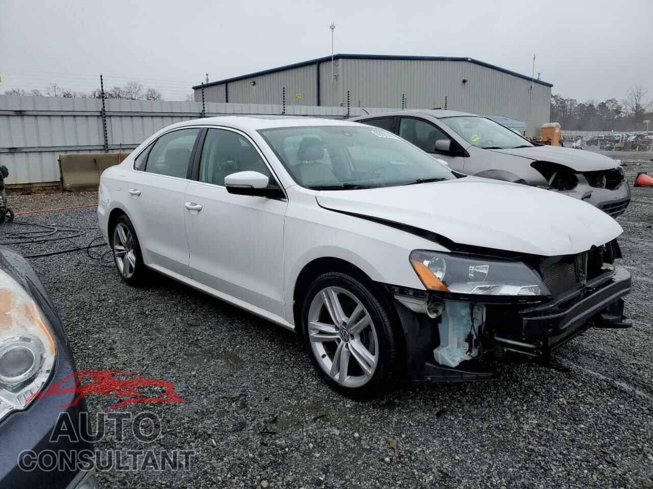 VOLKSWAGEN PASSAT 2014 - 1VWBT7A3XEC068925