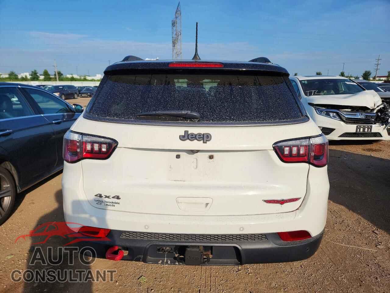 JEEP COMPASS 2017 - 3C4NJDDB7HT632093