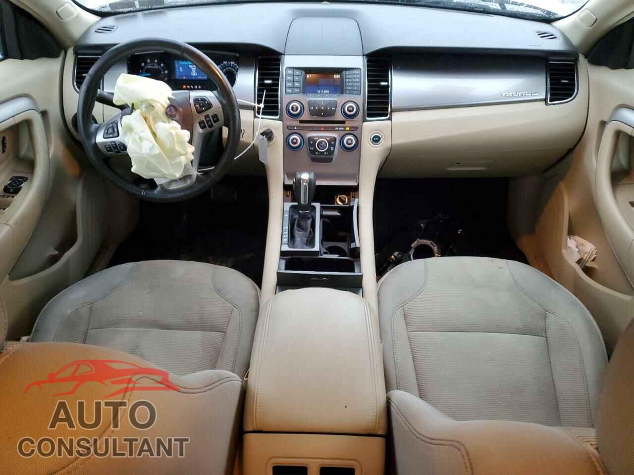 FORD TAURUS 2015 - 1FAHP2H82FG205975
