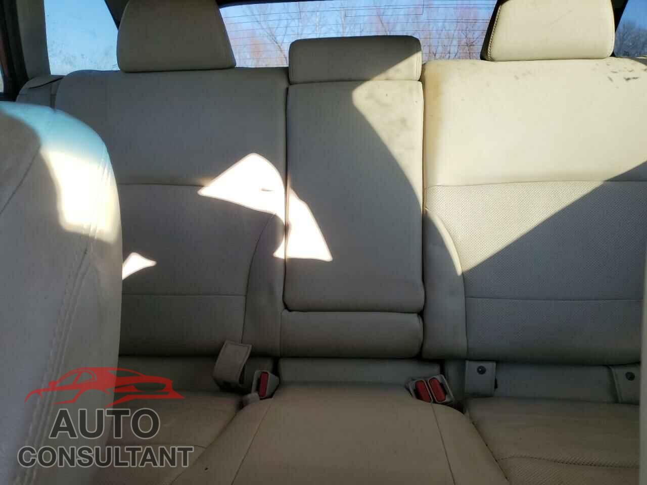 SUBARU OUTBACK 2019 - 4S4BSANC1K3267284