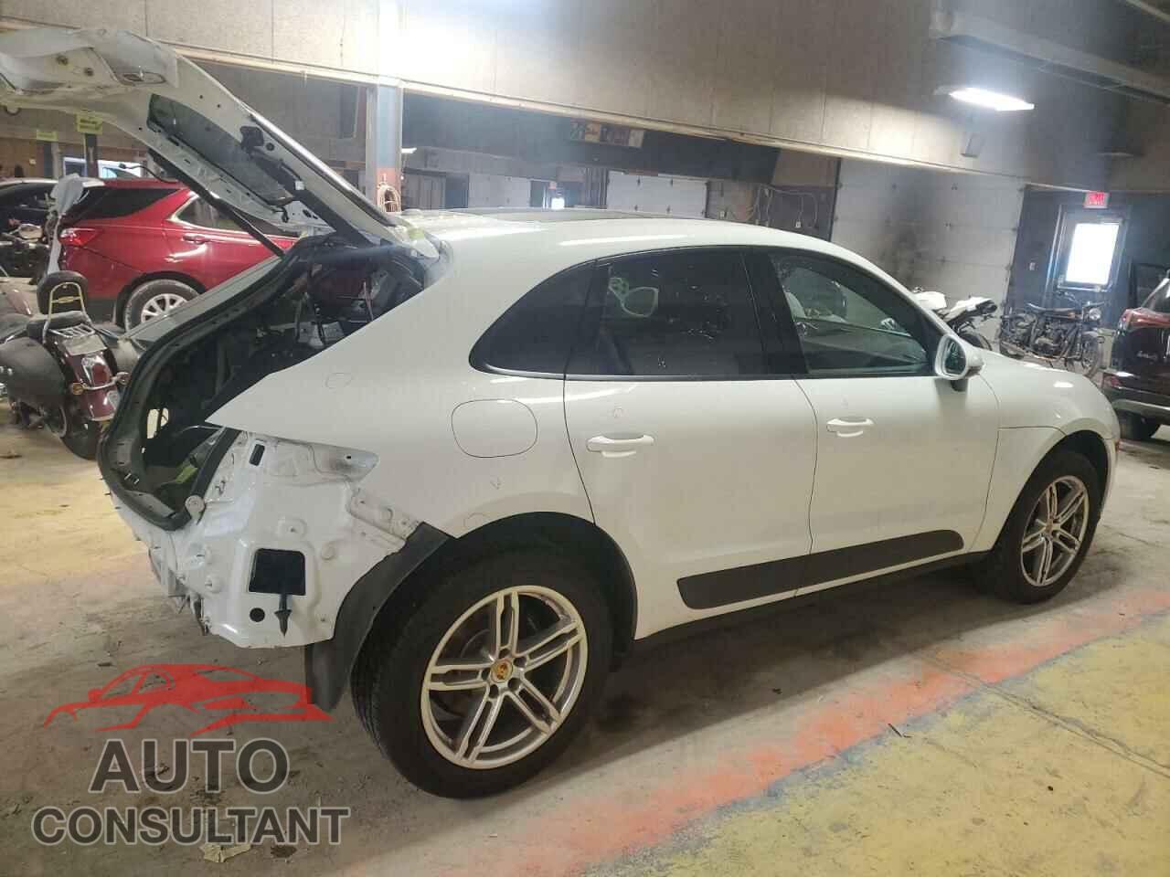 PORSCHE MACAN 2017 - WP1AA2A52HLB00214