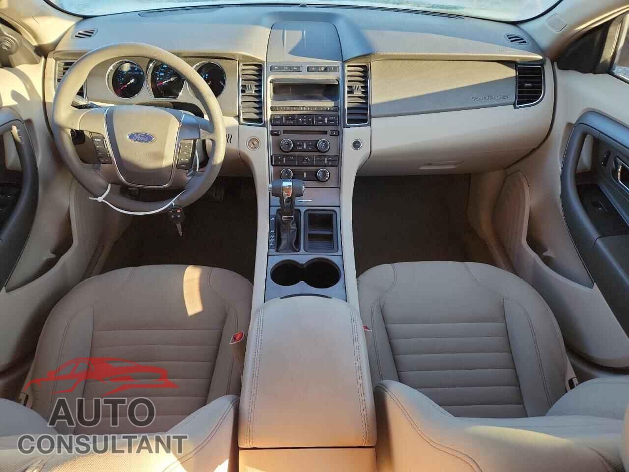 FORD TAURUS 2010 - 1FAHP2DW8AG125237