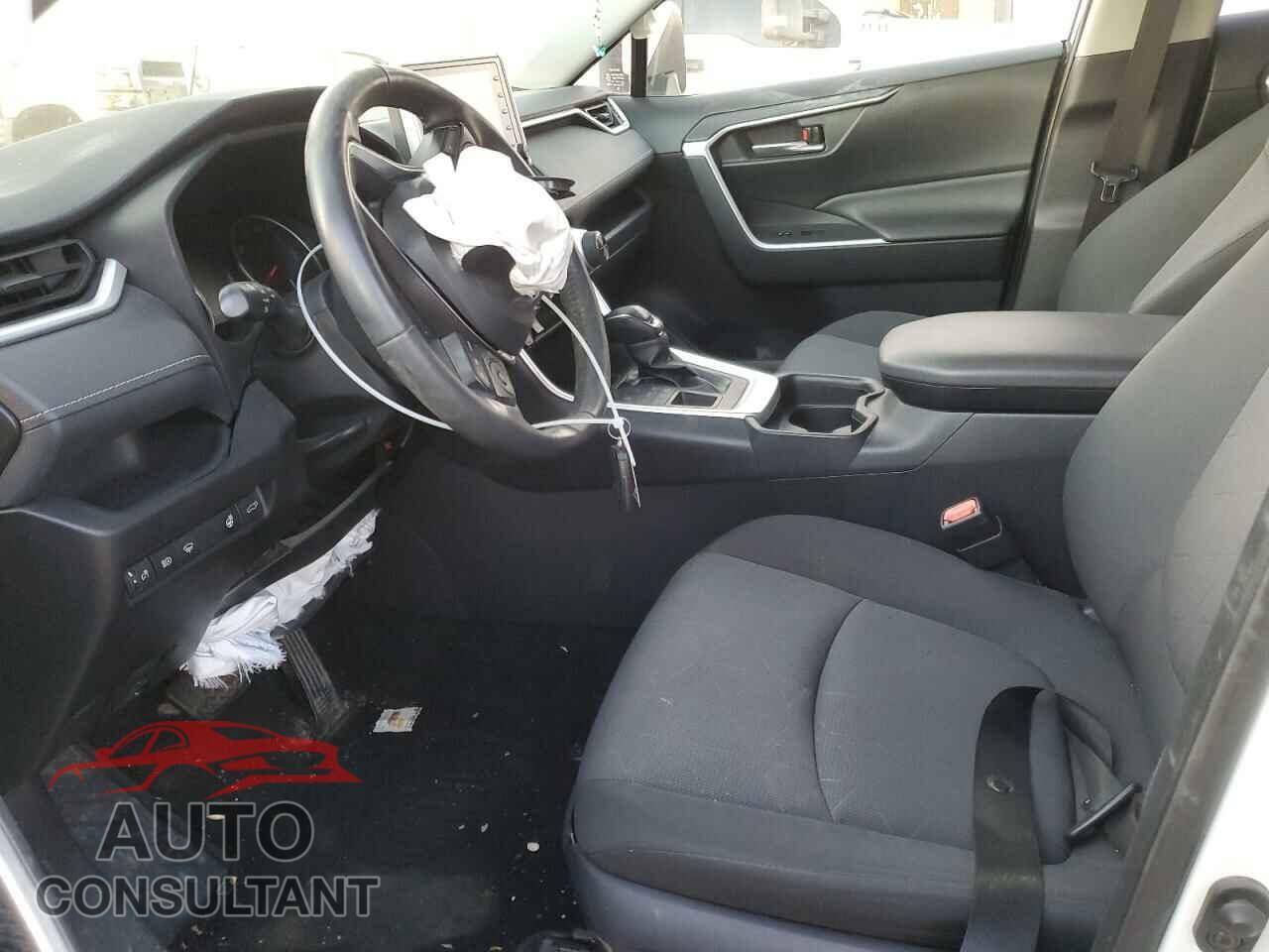 TOYOTA RAV4 2020 - JTMP1RFV1LD526041
