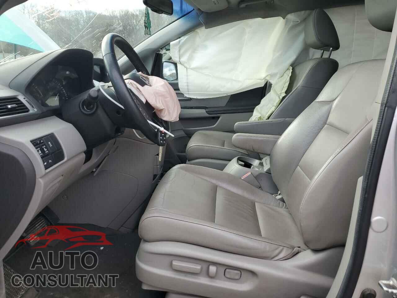 HONDA ODYSSEY 2012 - 5FNRL5H98CB137451