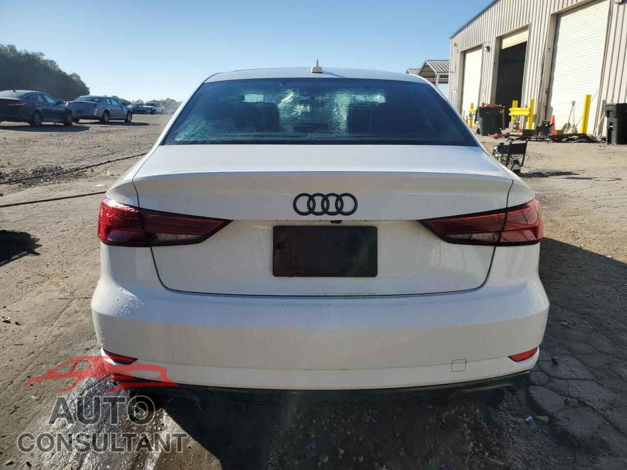 AUDI A3 2017 - WAUB8GFF3H1032594