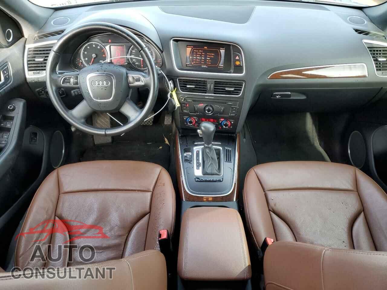 AUDI Q5 2012 - WA1LFAFP7CA090780
