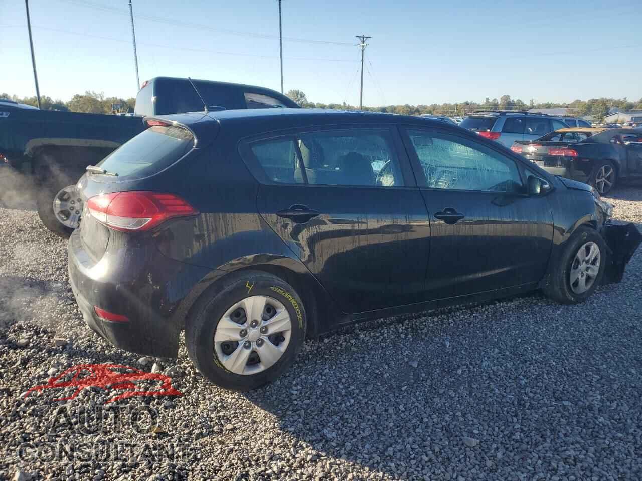 KIA FORTE 2017 - KNAFK5A83H5719261