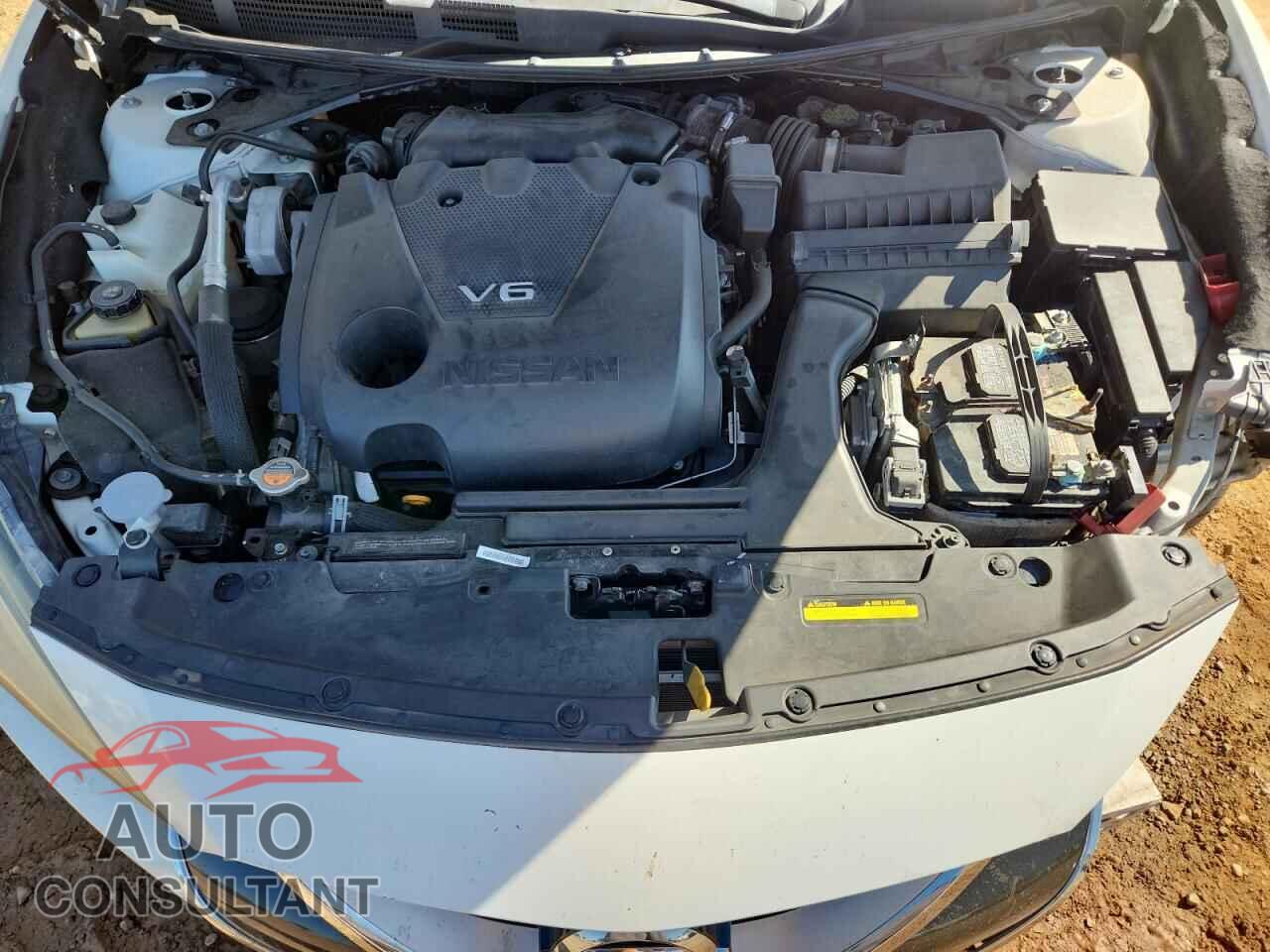 NISSAN MAXIMA 2017 - 1N4AA6AP7HC387548