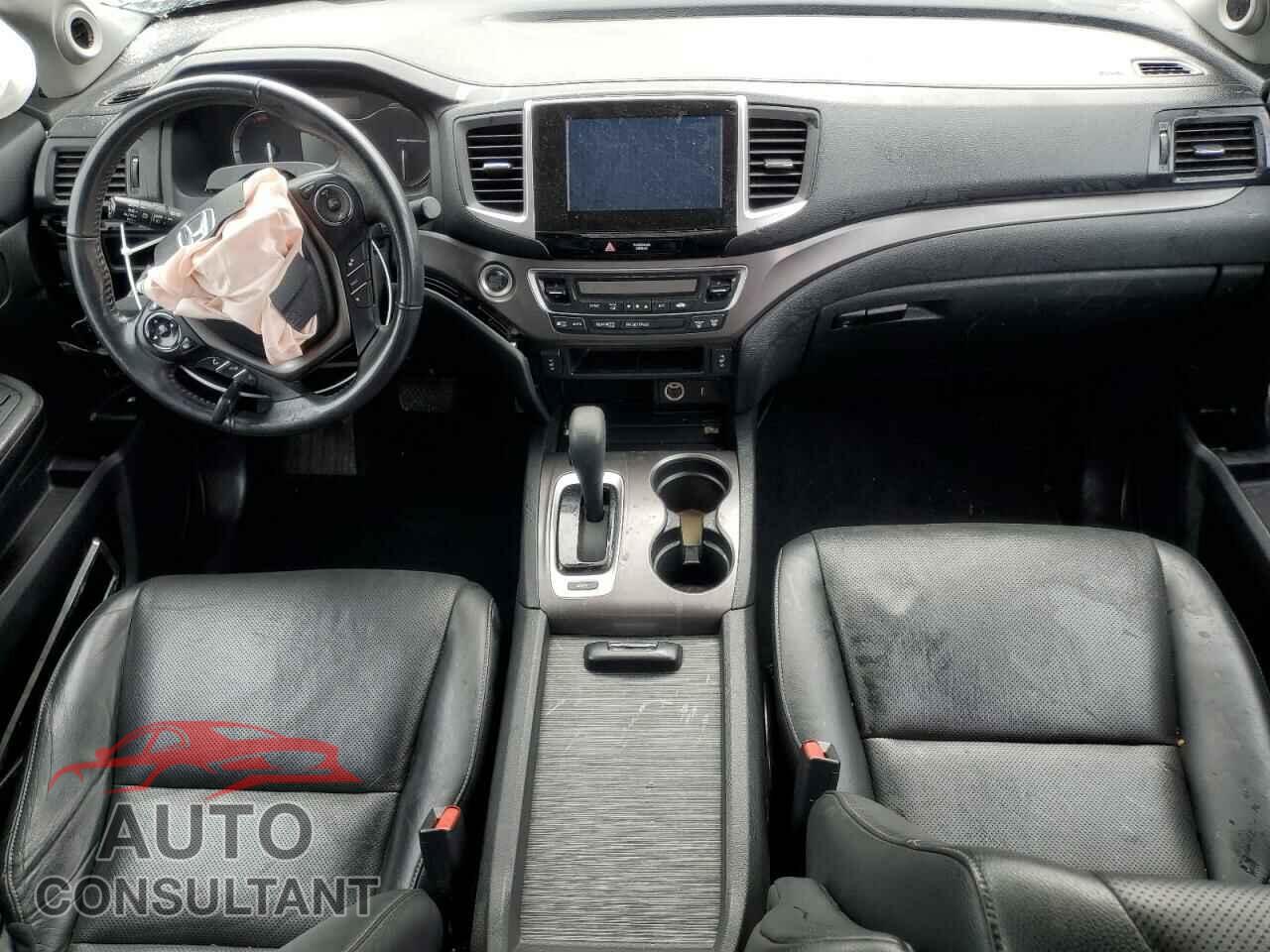 HONDA RIDGELINE 2017 - 5FPYK2F66HB011044