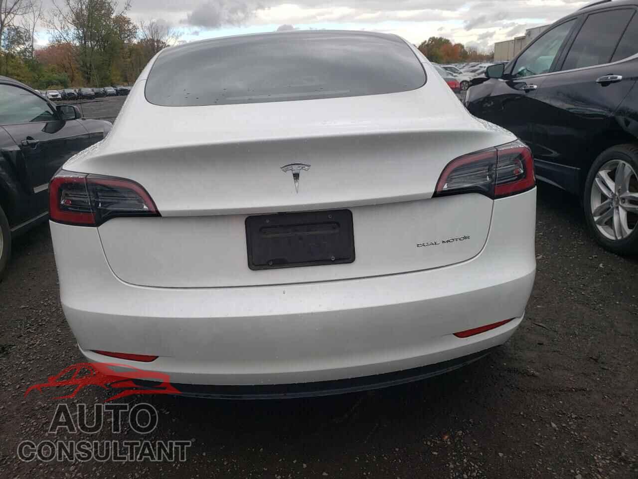 TESLA MODEL 3 2023 - 5YJ3E1EB6PF596645