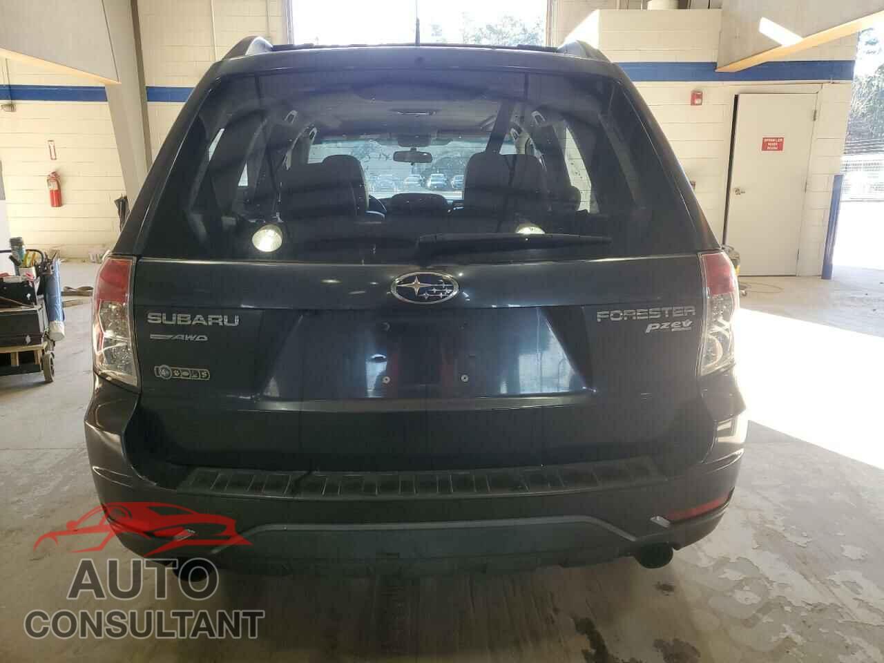 SUBARU FORESTER 2013 - JF2SHAEC0DH438522