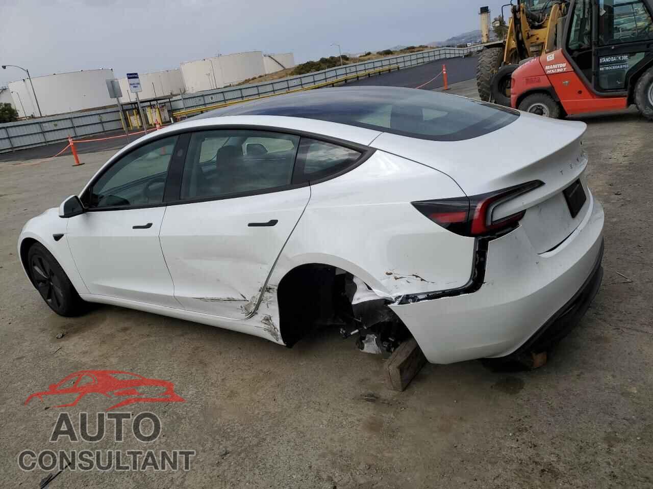 TESLA MODEL 3 2025 - 5YJ3E1EA8SF022189