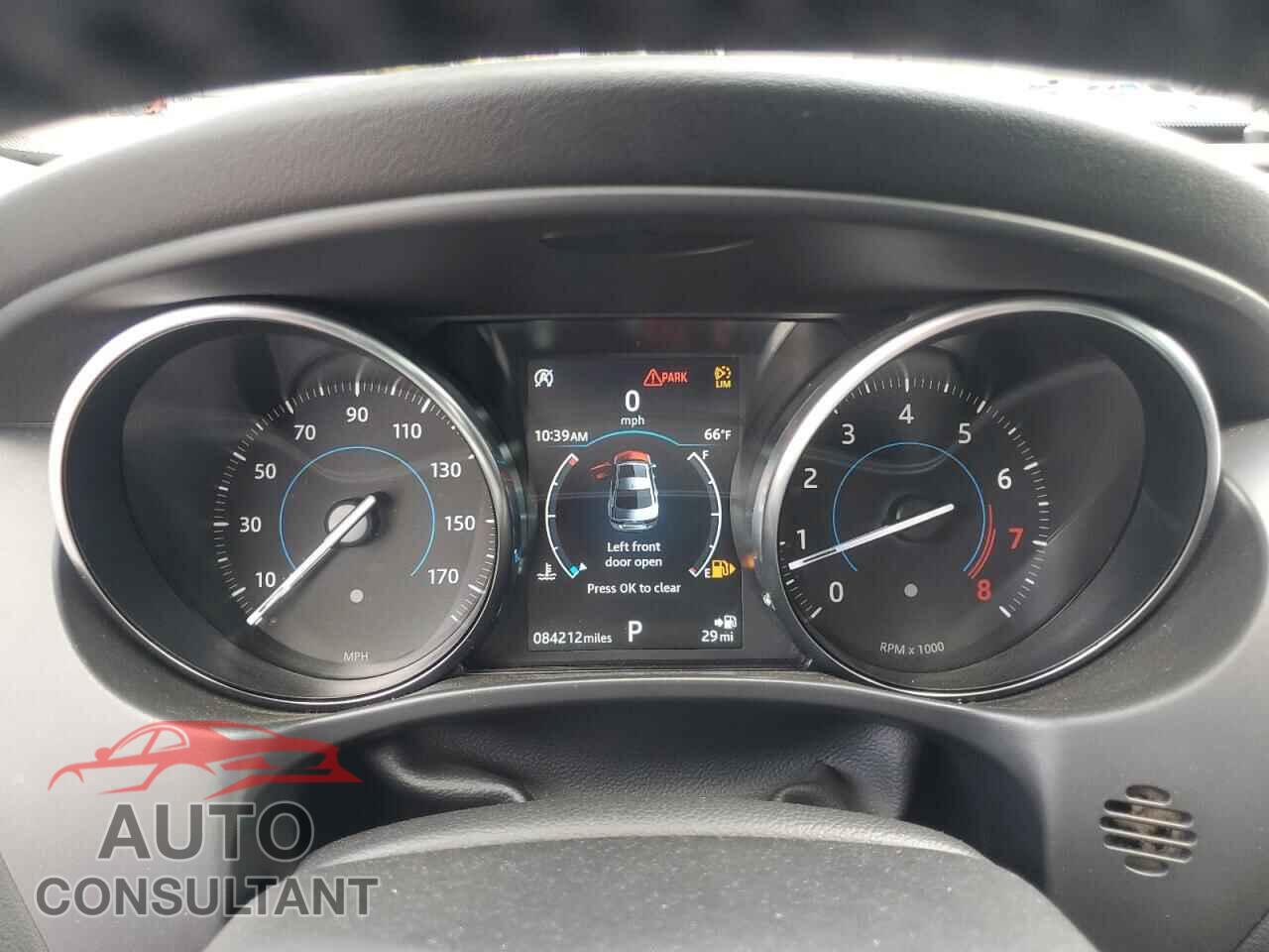 JAGUAR XE 2019 - SAJAR4FX5KCP49935