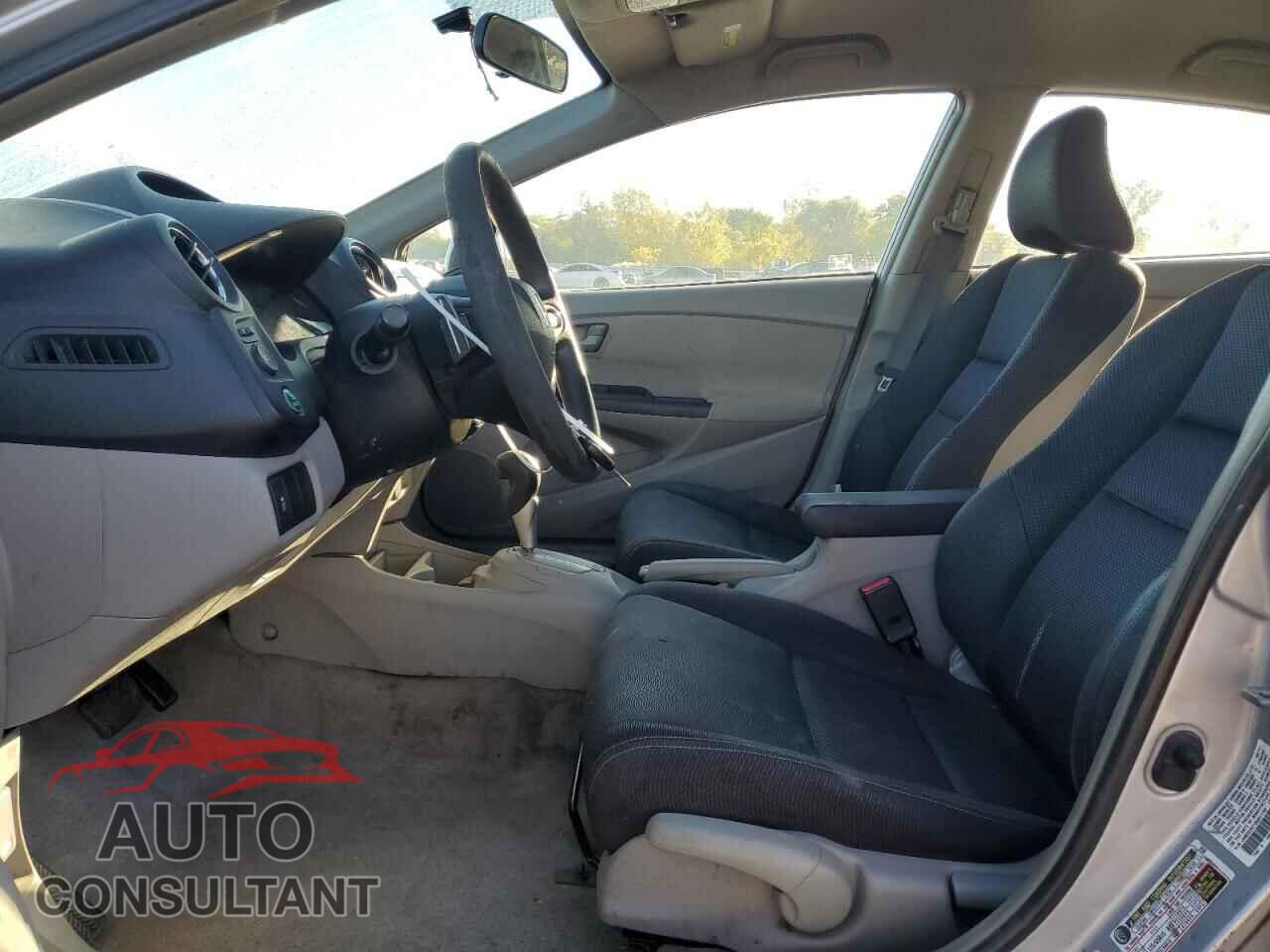 HONDA INSIGHT 2011 - JHMZE2H71BS011732